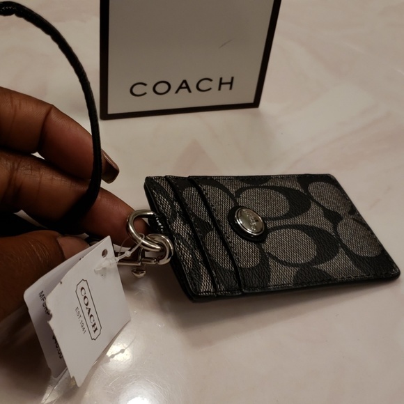 Coach wallet/ID holder - Picture 1 of 8